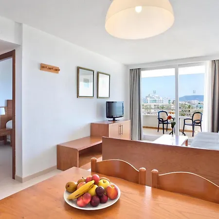 Hipotels Mercedes Aparthotel Cala Millor (Mallorca)