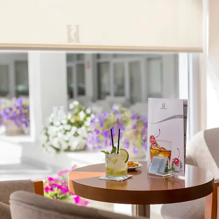Aparthotel Hipotels Mercedes Cala Millor (Mallorca)