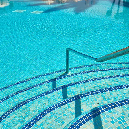 Hipotels Mercedes Aparthotel Cala Millor (Mallorca)